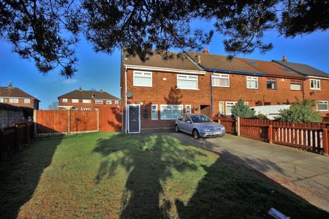 3 bedroom end of terrace house to rent, Ireland Street, Widnes, WA8