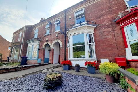 3 bedroom terraced house for sale, Northolme, Gainsborough, DN21 2JD