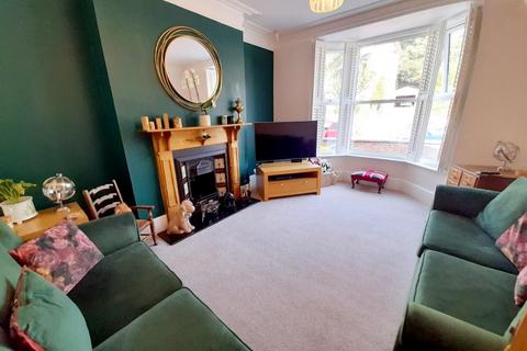 3 bedroom terraced house for sale, Northolme, Gainsborough, DN21 2JD