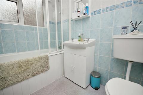 16 Broughton Close, Bierton, Aylesbury, HP22 5DJ