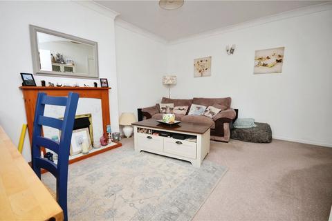 16 Broughton Close, Bierton, Aylesbury, HP22 5DJ