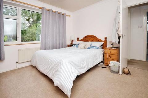 16 Broughton Close, Bierton, Aylesbury, HP22 5DJ