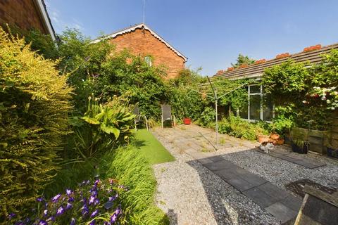 10 Broadstairs Close, Hull, HU8 9UR
