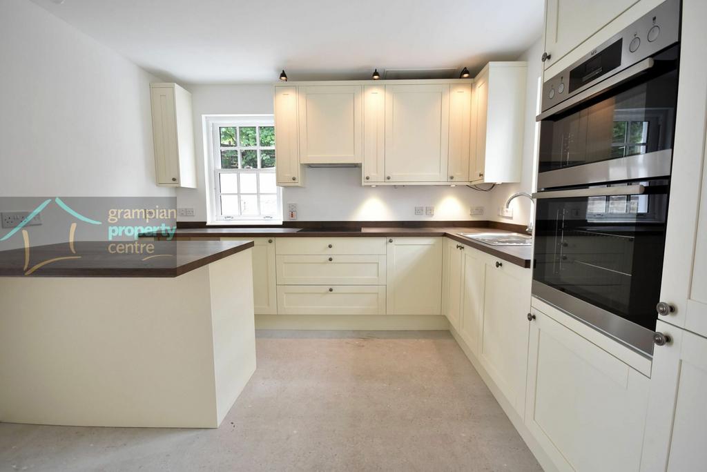 Kitchen 3
