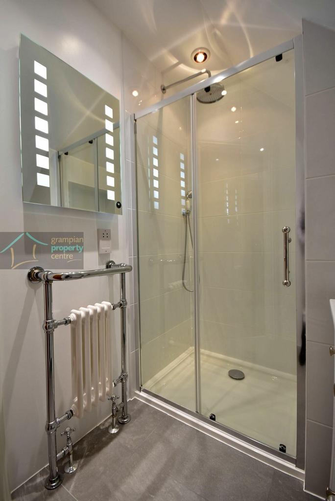 En-suite 2