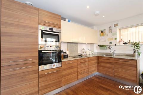 2 bedroom apartment to rent, Unwin Way, Stanmore, HA7