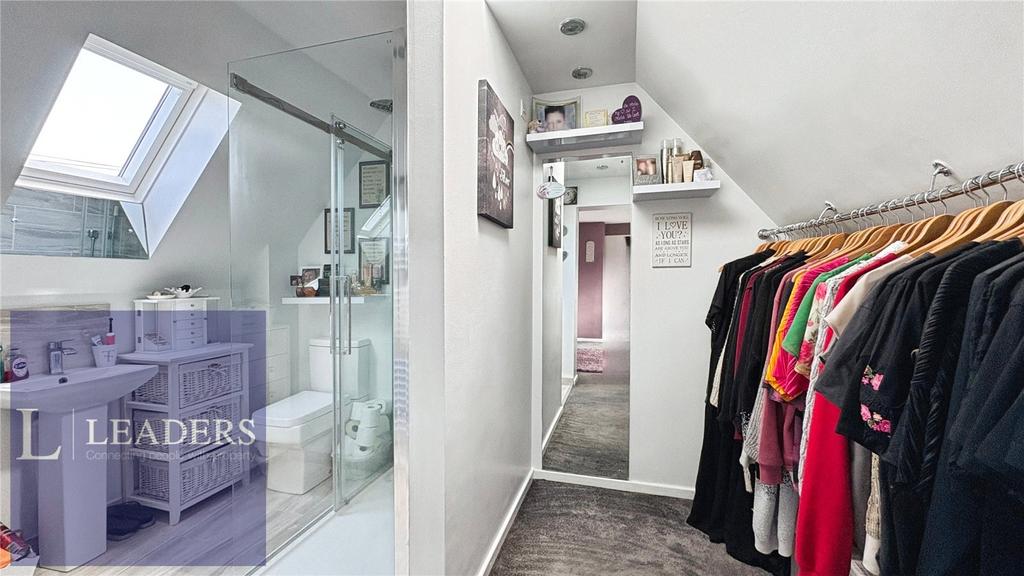 Dressing + Ensuite