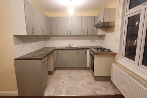 1 bedroom flat to rent, 243 Bath Road, Hounslow TW3