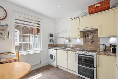 2 bedroom flat to rent, 24 Week Street, Maidstone ME14