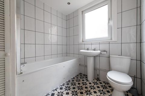 3 bedroom terraced house for sale, Old Road West, Gravesend, Kent, DA11