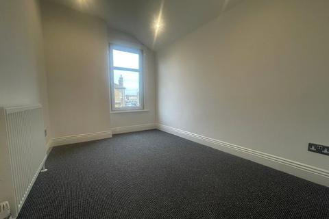 254 Old Road West, Gravesend, DA11 0LY