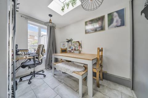 72 Firs Lane, Folkestone, CT19 4QE