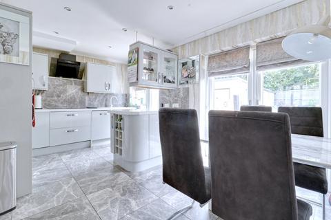 32 Stoke Road, Rainham, RM13 9SF