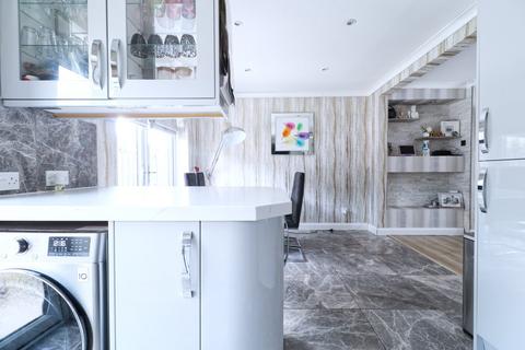 32 Stoke Road, Rainham, RM13 9SF