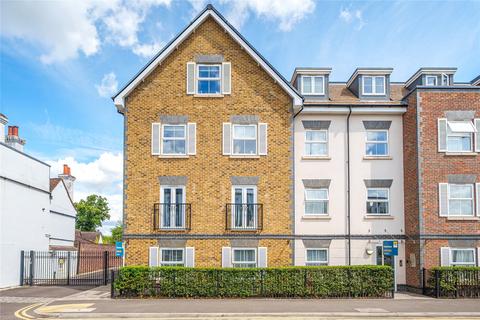 3 bedroom flat for sale, Bridge Street, Walton On Thames, Surrey, KT12