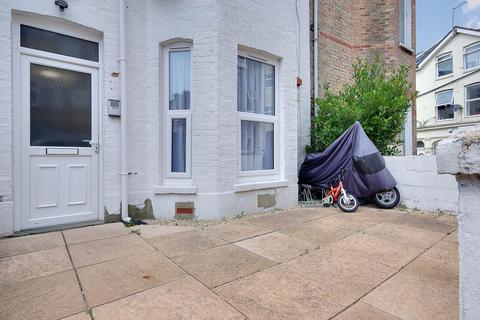 3 bedroom terraced house for sale, St Michaels Road, Bournemouth BH2