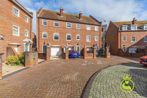 6 Barbers Gate, Poole, BH15 1ZA
