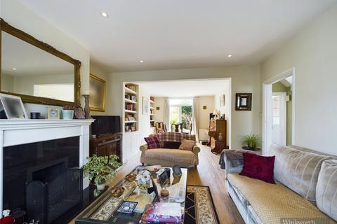 31 Herne Road, Surbiton, KT6 5BX
