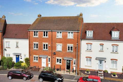 3 bedroom terraced house for sale, Cottles Barton, Trowbridge BA14