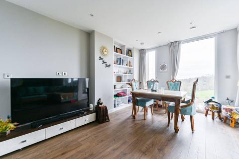 3 bedroom flat for sale, Perceval Square, Harrow, HA1