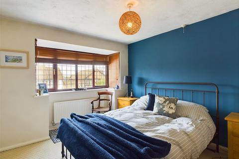 11 Apple Tree Close, Abbeymead, Gloucester, GL4 5BZ