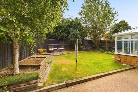 11 Apple Tree Close, Abbeymead, Gloucester, GL4 5BZ