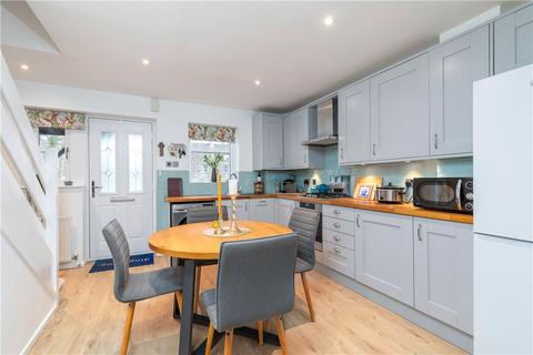 6 Beckside Close, Addingham, Ilkley, LS29 0RX