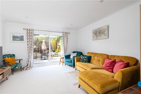 6 Beckside Close, Addingham, Ilkley, LS29 0RX