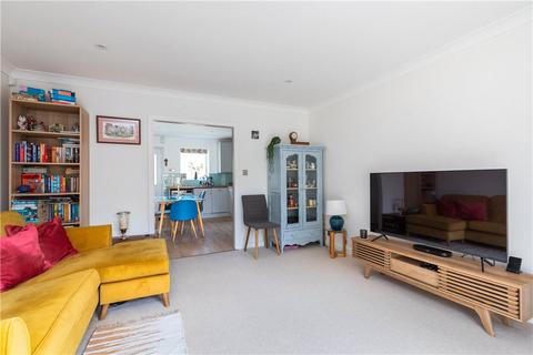 6 Beckside Close, Addingham, Ilkley, LS29 0RX