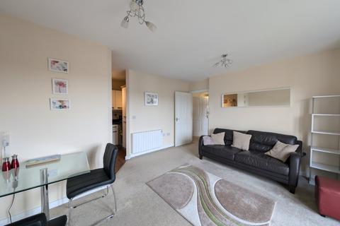 2 bedroom flat to rent, Oak Drive, Leeds, West Yorkshire, LS10