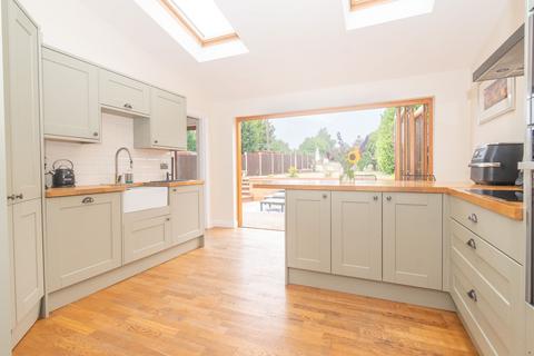 3 bedroom semi-detached house for sale, Fairfield Road, Minster, CT12