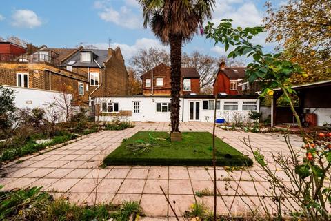 7 bedroom detached house for sale, Willoughby Road, Turnpike Lane