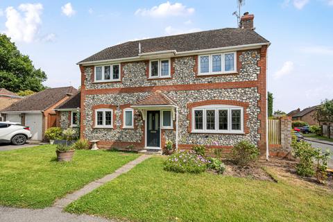 4 bedroom detached house for sale, Dauntless Road, Reading RG7