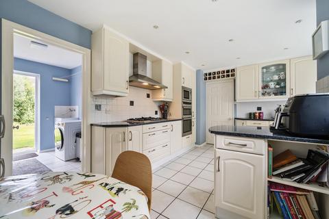 4 bedroom detached house for sale, Dauntless Road, Reading RG7