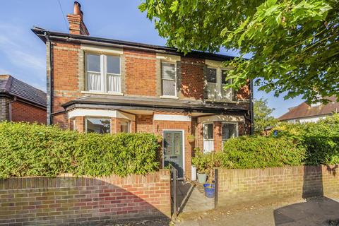 4 bedroom detached house for sale, Waverley Road, Berkshire RG30