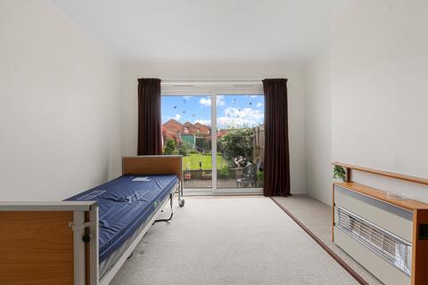 50 Edgehill Road, Mitcham, CR4 2HU