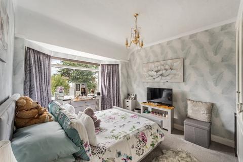 24 Worcester Close, Mitcham, CR4 1SP