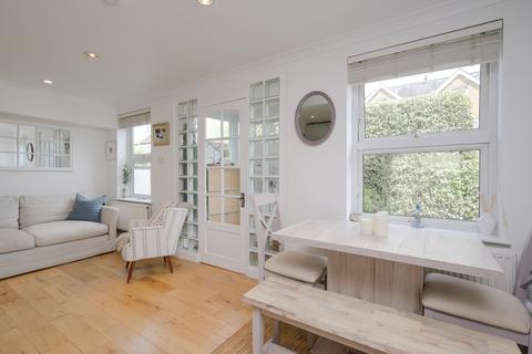 2 bedroom end of terrace house for sale, Russell Road, Wimbledon, London SW19