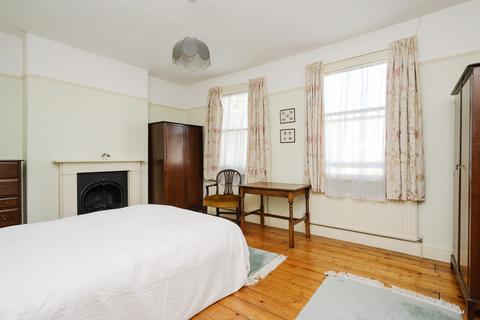 27 Gladstone Road, London, SW19 1QU
