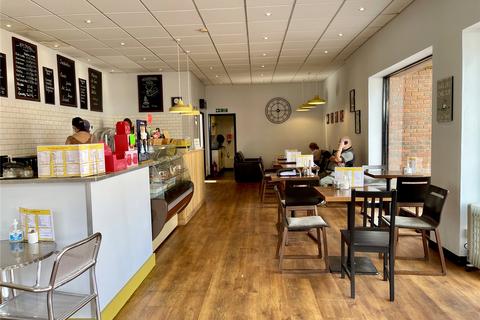 Restaurant to rent, Ladygate Centre, High Street, Wickford, Essex, SS12