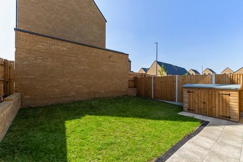 4 bedroom end of terrace house for sale, Newhall, Harlow CM17