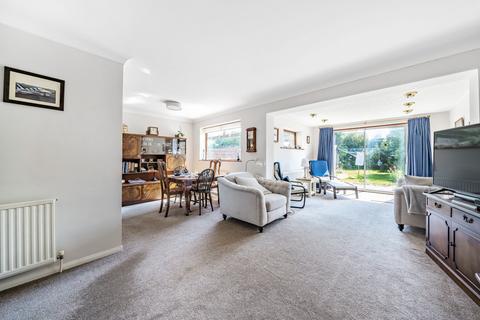 32 Ash Groves, Sawbridgeworth, CM21 9LN