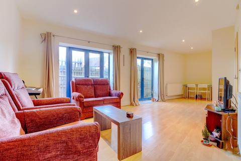 2 bedroom apartment for sale, The Galleries, High Wycombe HP13