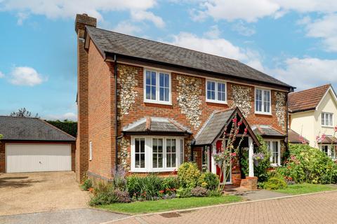 4 bedroom detached house for sale, Gables Meadow, Holmer Green HP15