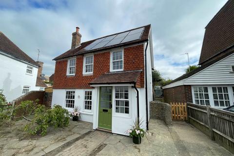 3 bedroom detached house to rent, Gardner Street, Herstmonceux BN27