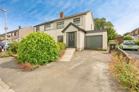 3 bedroom semi-detached house for sale, Ravenoak Lane, Burnley BB10