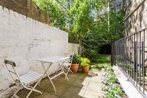 3 bedroom apartment to rent, Edith Grove, SW10