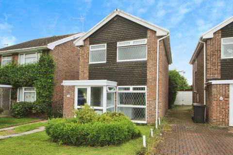 3 bedroom detached house for sale, Celyn Crescent, Chester CH4