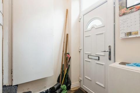 4 Brick Row, Wyke, Bradford, BD12 9PQ