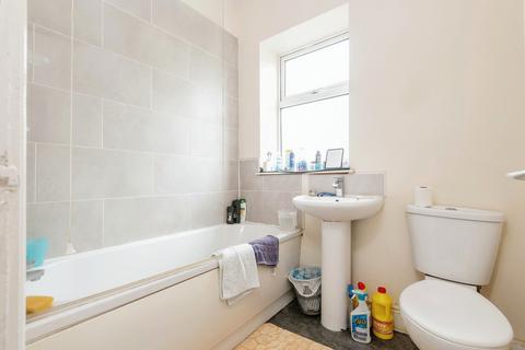 4 Brick Row, Wyke, Bradford, BD12 9PQ
